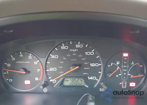 2000 Honda Odyssey Lx from USA, damaged, VIN 2HKRL1857YH594394